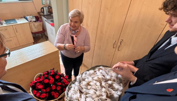 życzenia dla Pani sekretarki w kancelarii szkoły