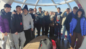 London Eye -1- zwiedzający