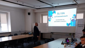 Paweł Grzywacz prezentuje projekt 