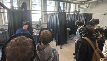 Uczniowie SP na spawalni