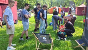 Pokaz przygotowania osoby poszkodowanej do transportu