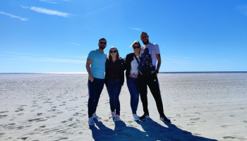 Kadra pedagogiczna na plaży w Atlantic City