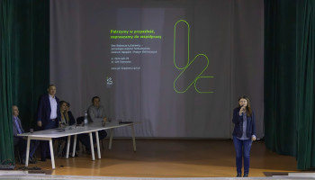 Organizatorka spotkania o współpracy z Siecią Badawczą