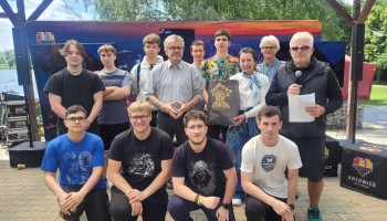 Drużyna Śl.TZN oraz opiekunka i organizatorzy