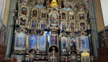 Wnętrze barokowej Cerkwi Katedralnej św. Mikołaja w Sremski Karlovci