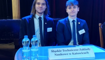 zespół uczniów Śl.TZN: F. Bartke i P. Łopatkiewicz podczas II etapu konkursu