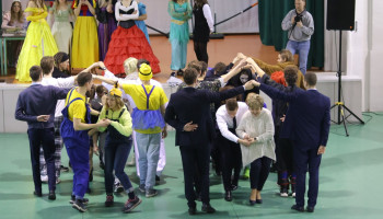 podczas próby poloneza – figura tzw. „tunel”